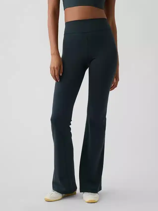 GapFit Smooth leggings med høy midje og smal benåpning