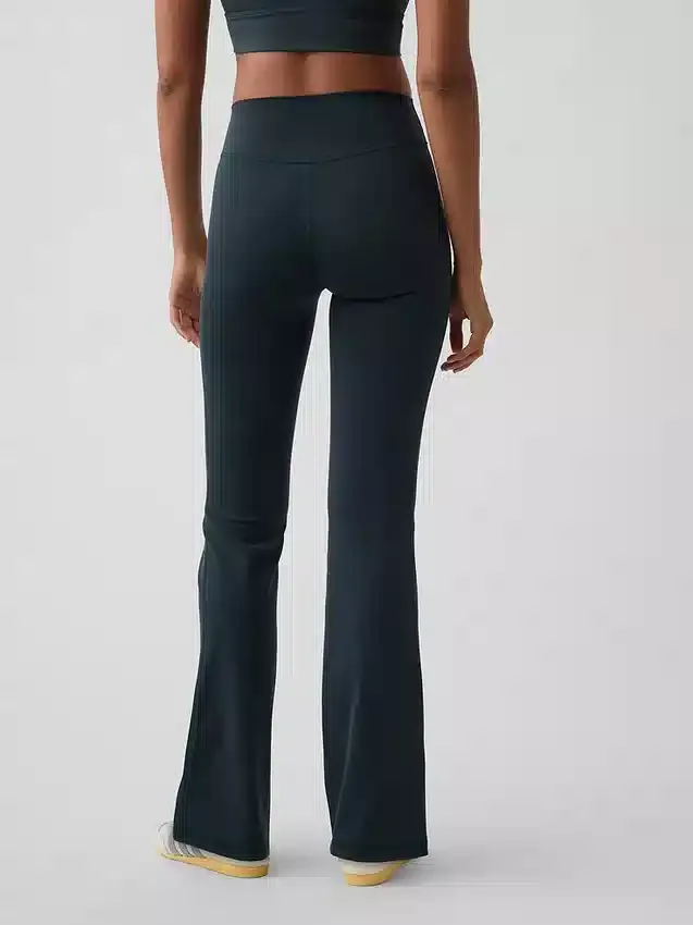 GapFit Smooth leggings med høy midje og smal benåpning