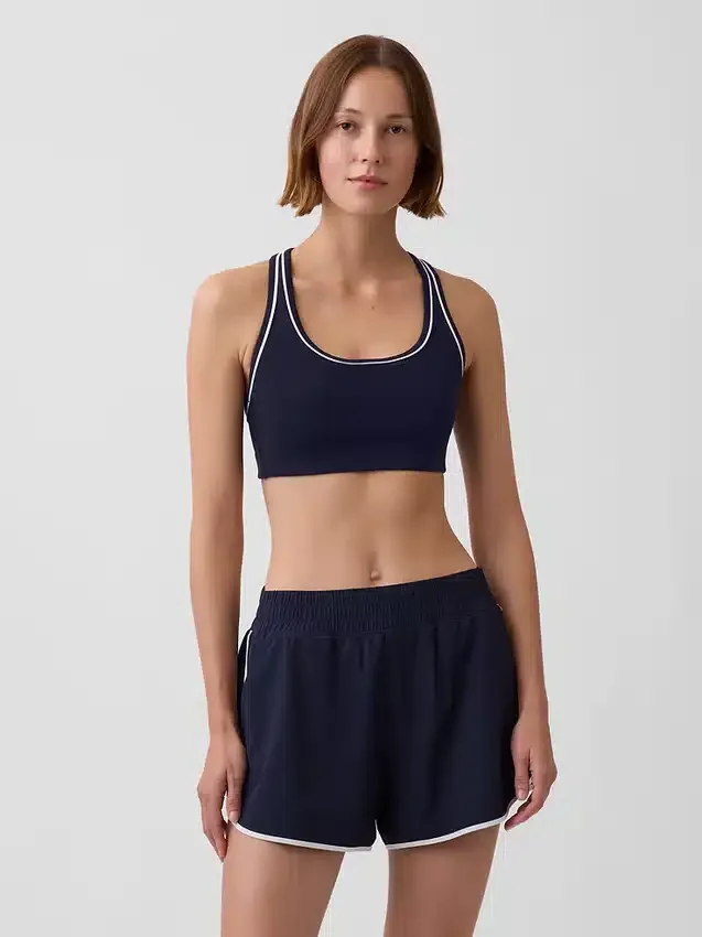 GapFit Smooth sports-BH med middels belastning og racerrygg