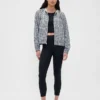 GapFit Tech Gingham-vindjakke
