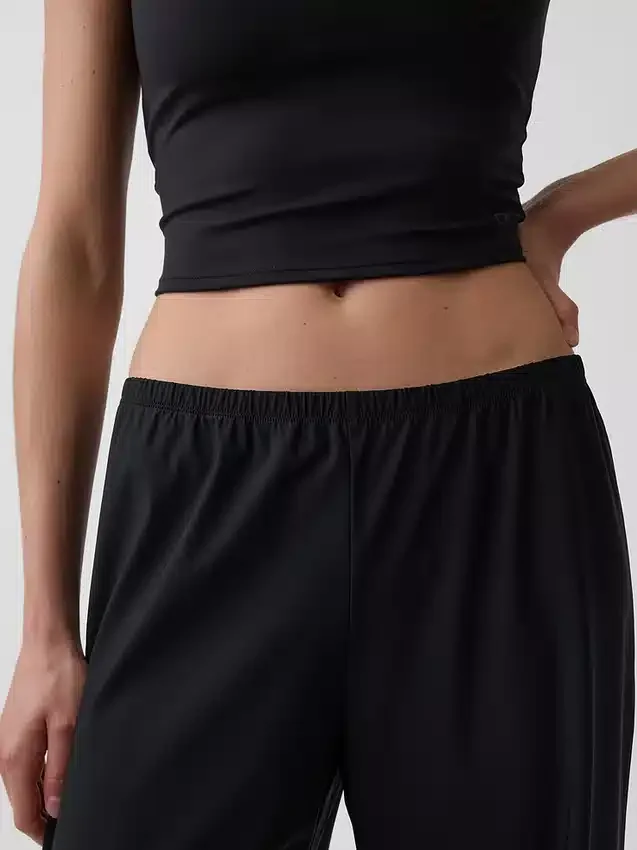 GapFit Tech lavt liv, avslappet, lett å ta på seg bukser