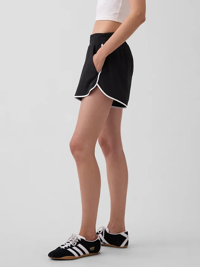 GapFit Tech løpeshorts med høy midje