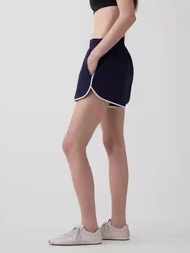GapFit Tech løpeshorts med høy midje