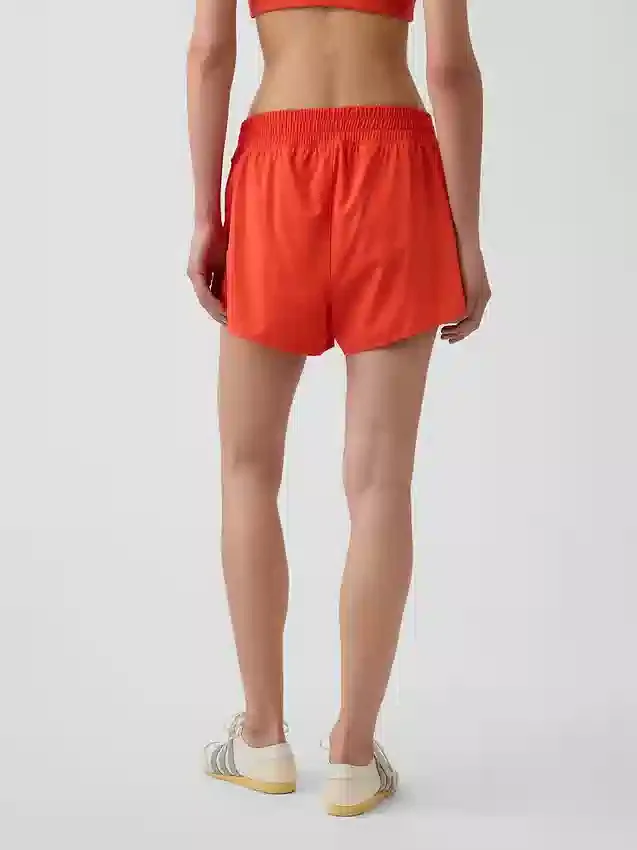 GapFit Tech løpeshorts med høy midje