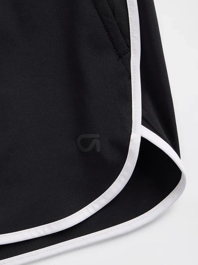 GapFit Tech løpeshorts med høy midje
