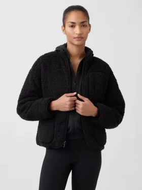 GapFit vendbar sherpa-jakke