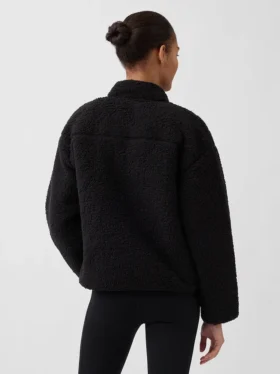 GapFit vendbar sherpa-jakke