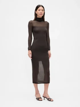 Gjennomsiktig maxikjole med turtleneck-genser