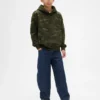 Hettegenser for barn i avslappet camo-stil