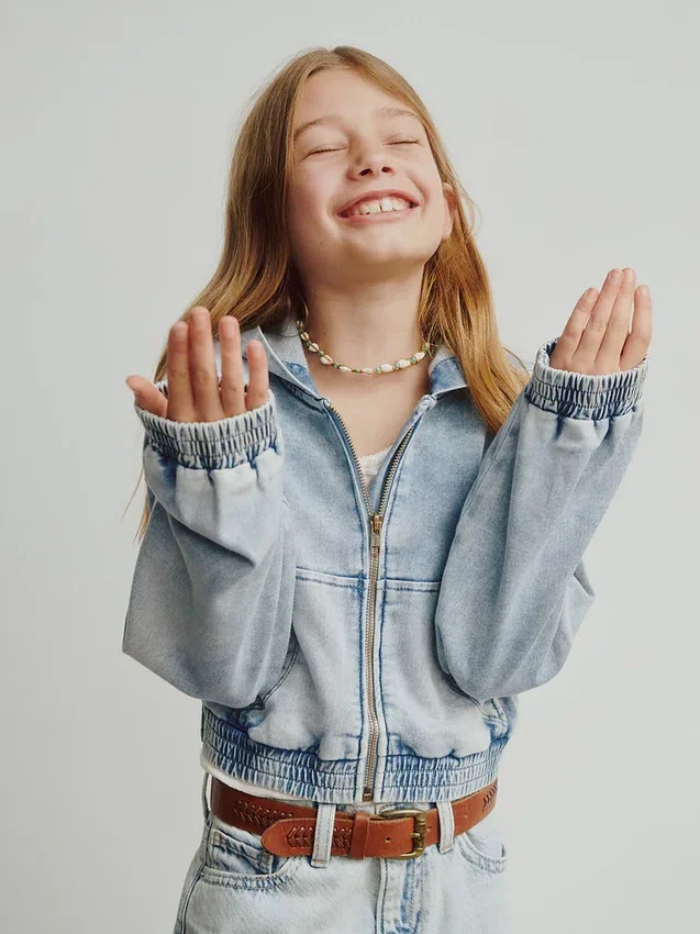 Hettegenser i strikket denim med glidelås for barn