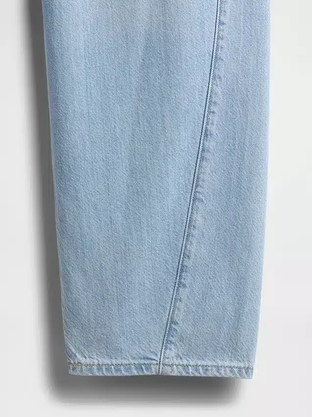 High Rise Ultrasoft Barrel-Jeans
