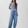 High Rise Ultrasoft Easy Barrel-Jeans