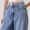 High Rise Ultrasoft Horseshoe-Jeans