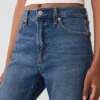 Høytaljede, slanke, rette cropped-Jeans i 90-tallsstil