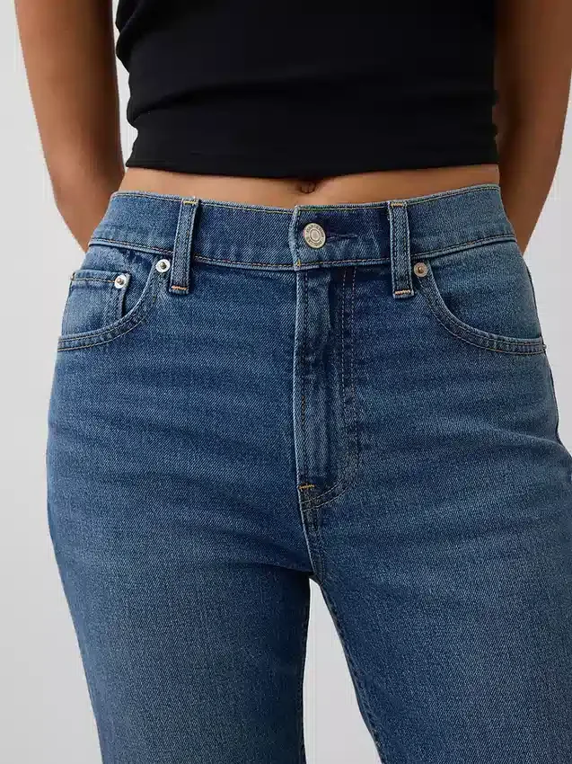 Høytaljede, slanke, rette cropped-Jeans i 90-tallsstil