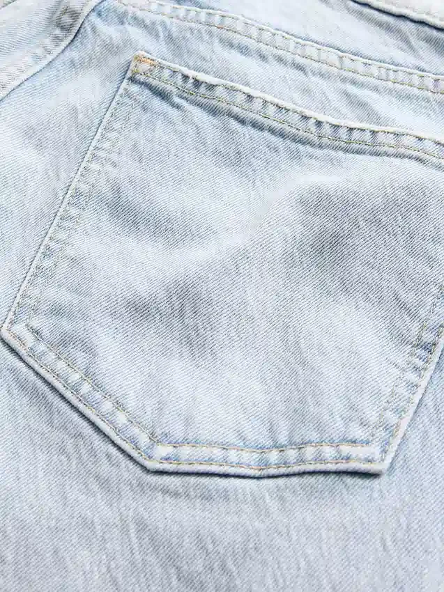 Høytaljede, slanke, rette cropped-Jeans i 90-tallsstil