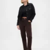 Høytaljede, smale, rette jeans i kordfløyel i 90-tallsstil