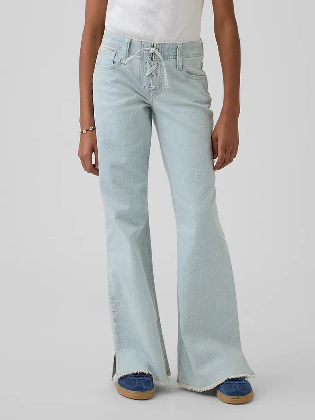 Jeans for barn med lav midje, snøring og avslappet utvidet ben