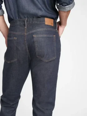 Jeans med atletisk, avsmalnende passform