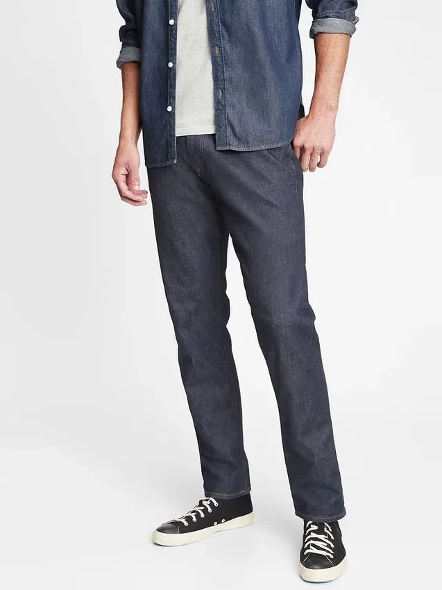 Jeans med atletisk, avsmalnende passform