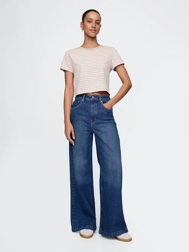 Jeans med ekstra høy midje og vid benbredde