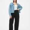 Jeans med ekstra høy midje og vid benbredde