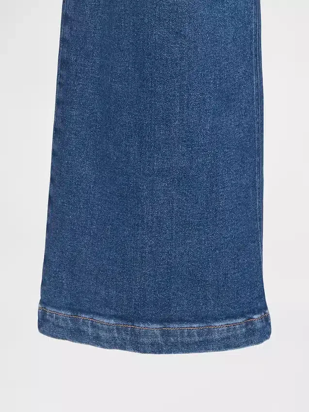 Jeans med ekstra høy midje og vid benbredde