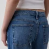 Jeans med ekstra lav midje i 90-tallsstil