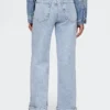 Jeans med høy midje, bredt ben og oppbrett