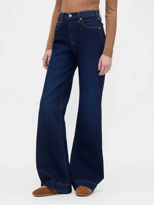 Jeans med høy midje og avslappet, utvidet ben