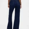 Jeans med høy midje og avslappet, utvidet ben
