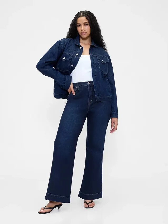Jeans med høy midje og avslappet, utvidet ben