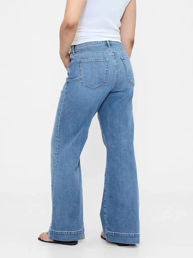 Jeans med høy midje og avslappet, utvidet ben