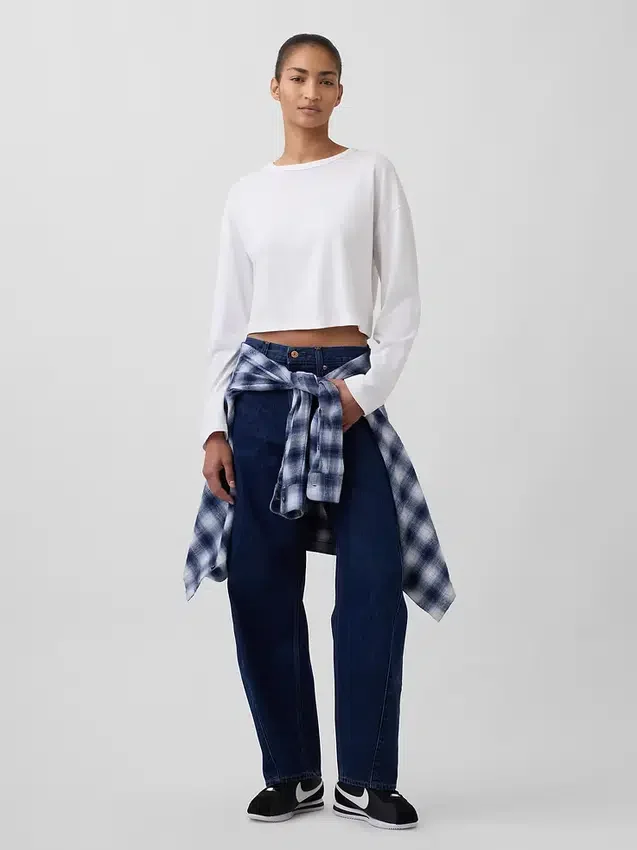 Jeans med høy midje og bred benform