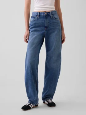 Jeans med høy midje og bred benform