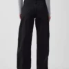 Jeans med høy midje og bred benform