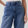 Jeans med høy midje og bred benform