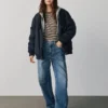 Jeans med høy midje og bred benform