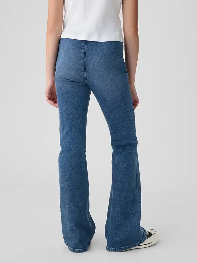 Jeans med høy midje og kryssende ben for barn