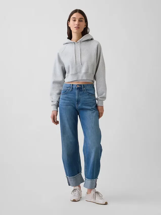 Jeans med høy midje og oppbrettede ben