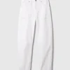 Jeans med høy midje og tønneformet snitt