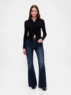 Jeans med høy midje og utvidet ben i 70-tallsstil