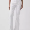 Jeans med høy midje og utvidet ben i 70-tallsstil
