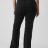 Jeans med høy midje og utvidet ben i 70-tallsstil