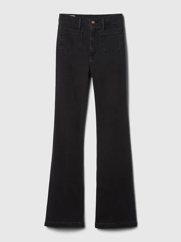 Jeans med høy midje og utvidet ben i 70-tallsstil