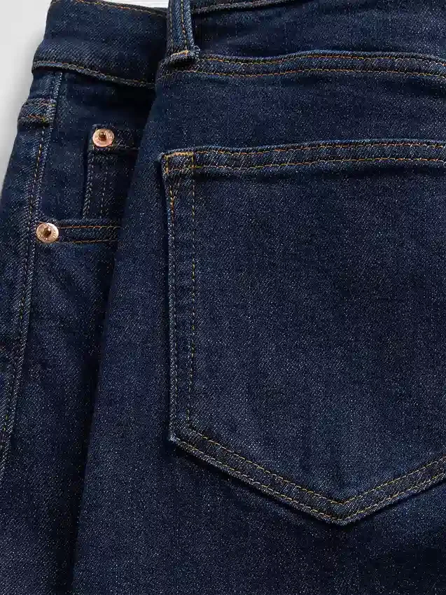 Jeans med høy midje og vid benbredde