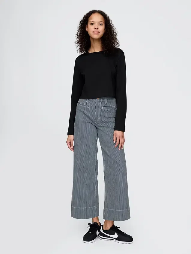 Jeans med høy midje, vid benvidde og ankelengde