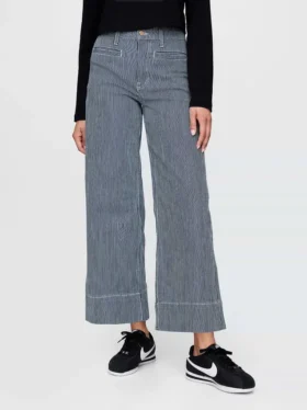 Jeans med høy midje, vid benvidde og ankelengde