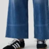 Jeans med høy midje, vid benvidde og ankelengde