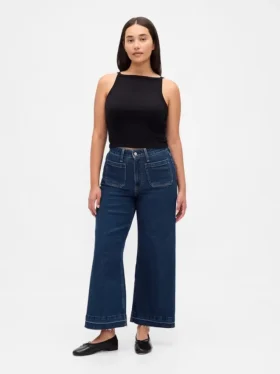 Jeans med høy midje, vid benvidde og ankellengde for kurvete kropper